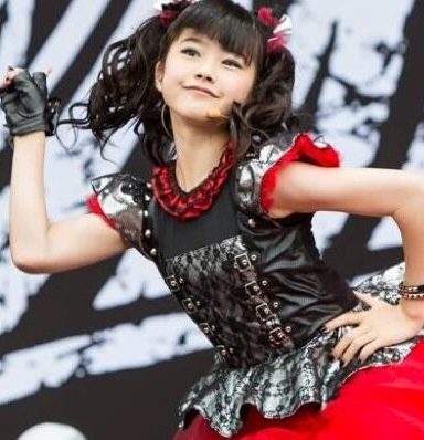 水野由結 Yuimetal の脱退の本当の理由とは 病気説やソロ活動の噂など徹底調査 Check It 気になるあの人 話題の人物